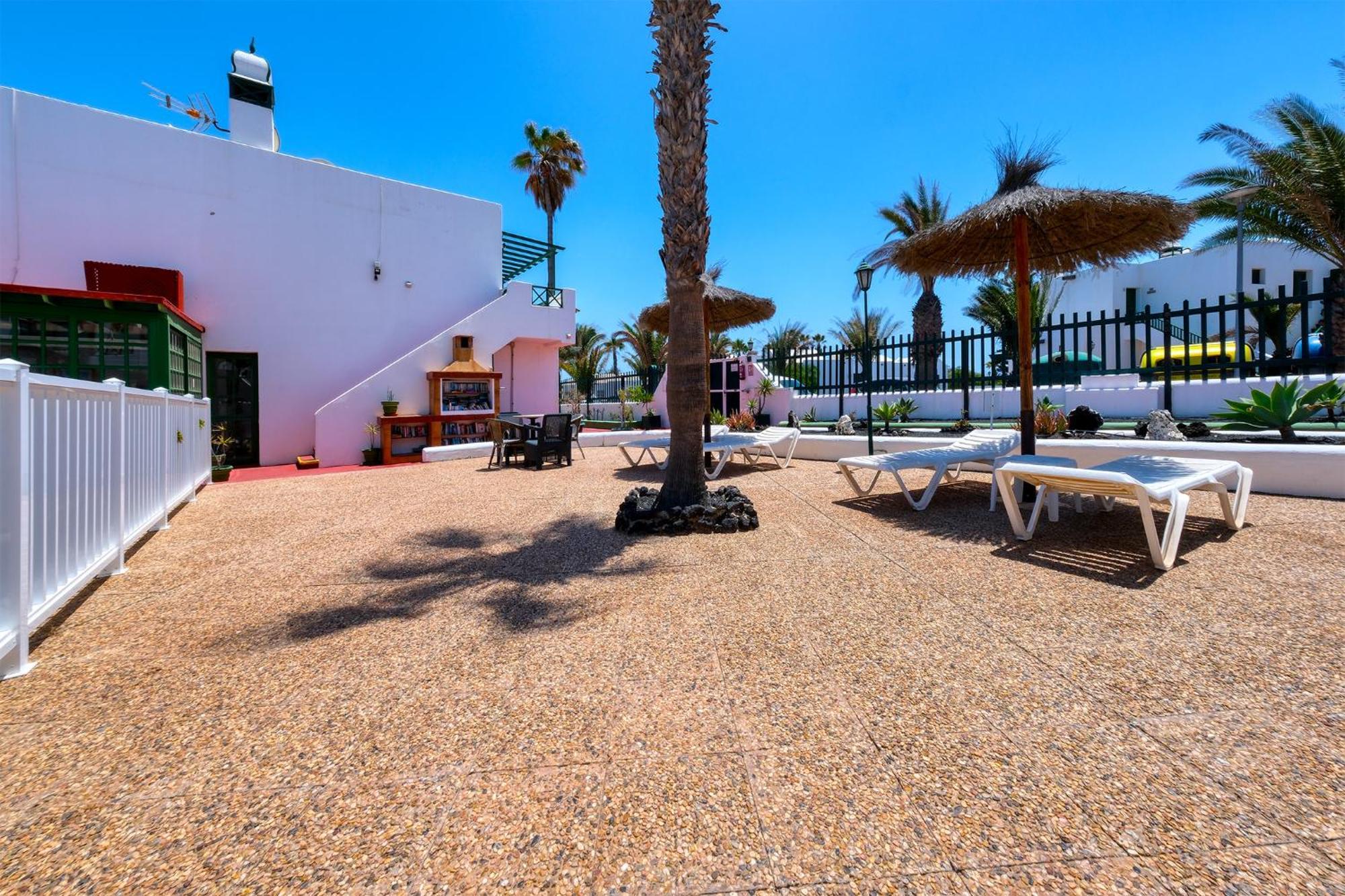 Apartment La Vela Azul -Pool & Tennis - Free Ac &Good Wifi- Smart Tv Puerto del Carmen  Dış mekan fotoğraf