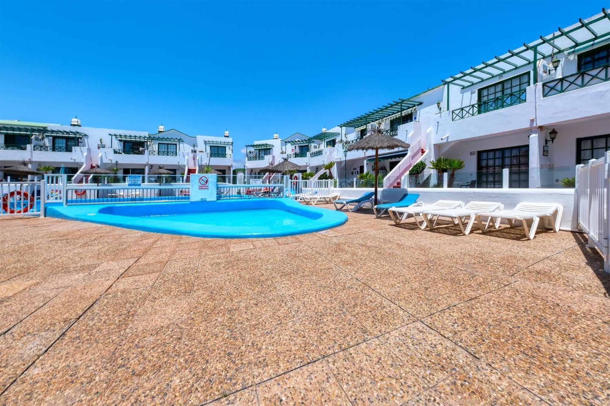 Apartment La Vela Azul -Pool & Tennis - Free Ac &Good Wifi- Smart Tv Puerto del Carmen  Dış mekan fotoğraf